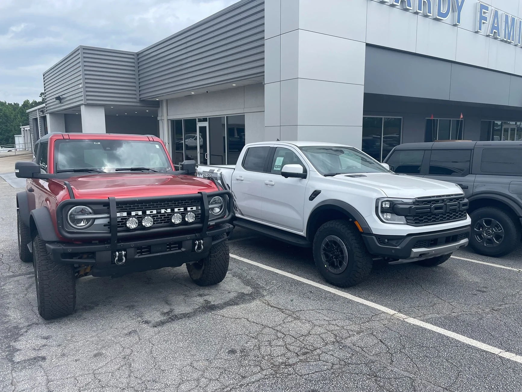 Ford Bronco What did you do TO / WITH your Bronco today? 👨🏻‍🔧🧰🚿🛠 IMG_6377
