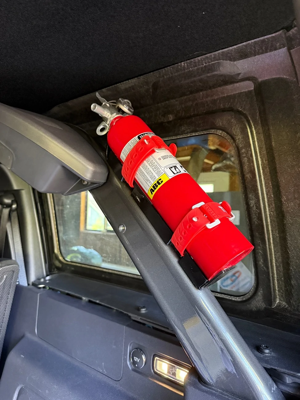 Ford Bronco Fire extinguisher recommendations? Rear mounted options? IMG_9421