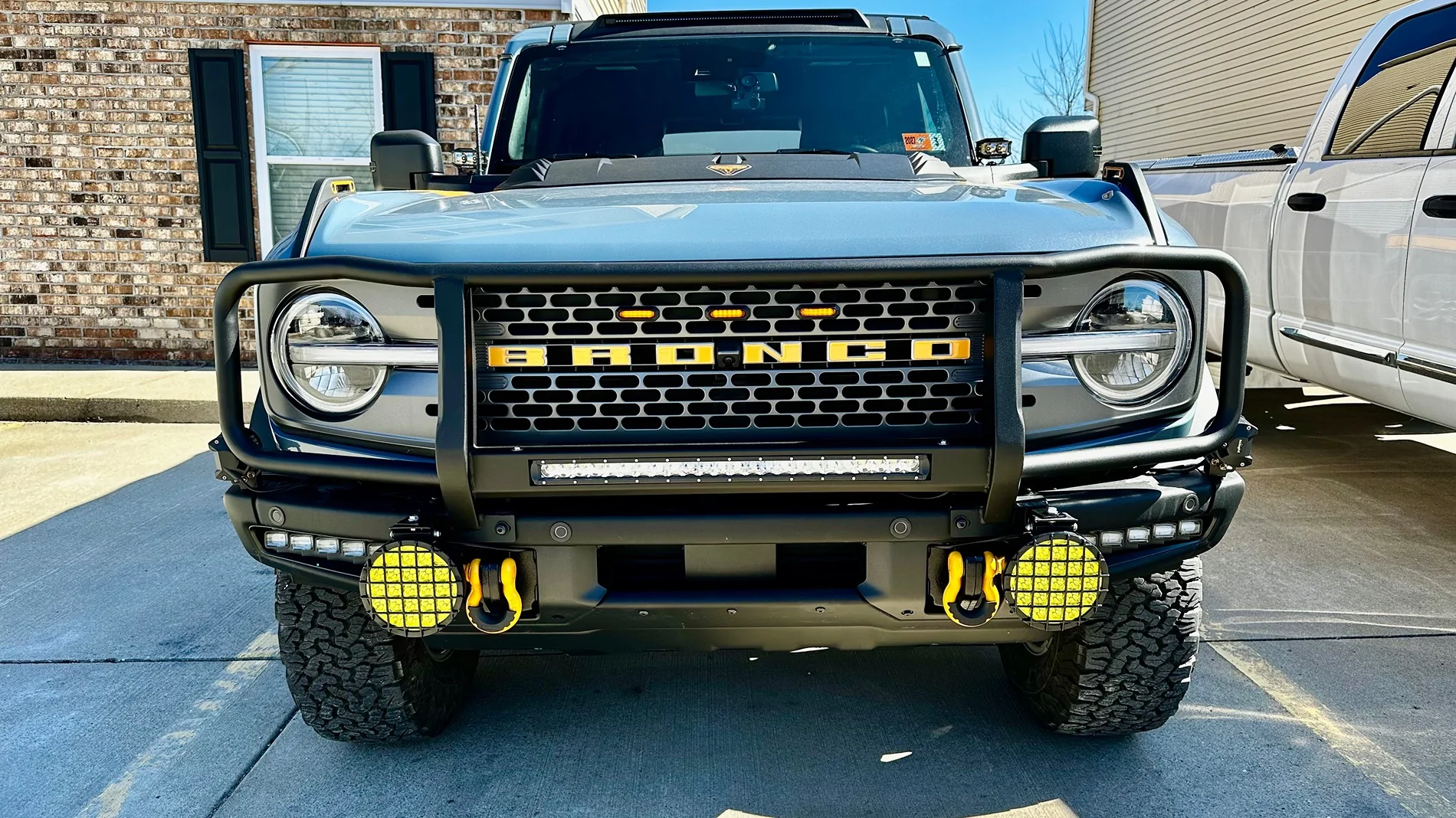 Ford Bronco Show me your fog lights. IMG_6362