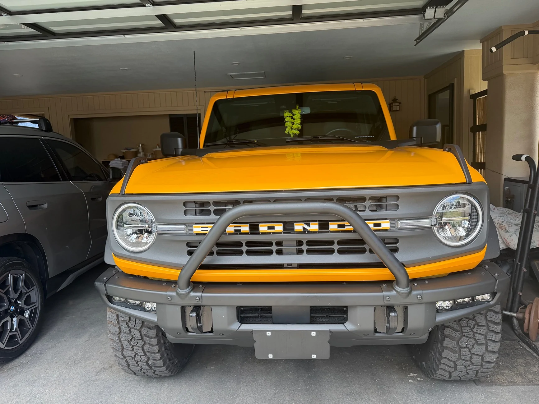 Ford Bronco 2022 Bronco Black Diamond Sasquatch. $38,000 IMG_0211