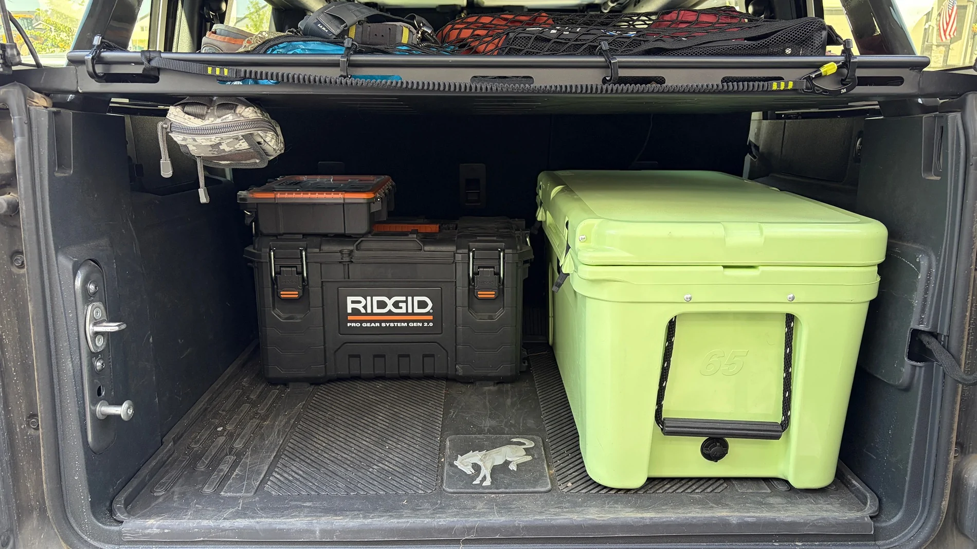 Ford Bronco Cargo shelf - Basket - Tray . Which one? IMG_1976