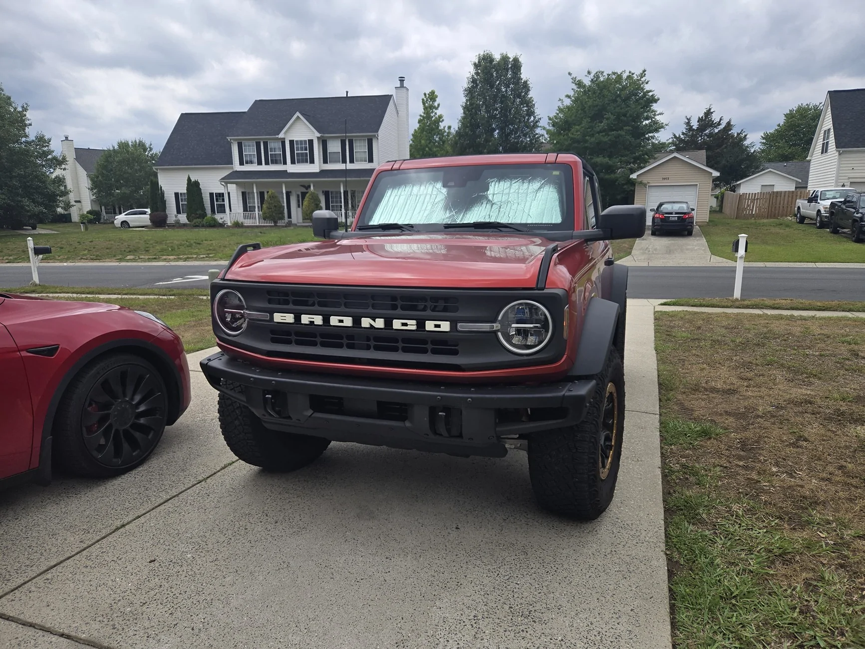 Ford Bronco 2023 Bronco 2 door V6 Twin Turbo SAS Package less than 12k miles. IMG-20260515-WA0028