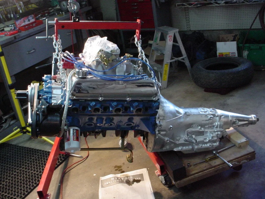 Ford Bronco Ford, please. V8 Bronco 1779751297861-1s