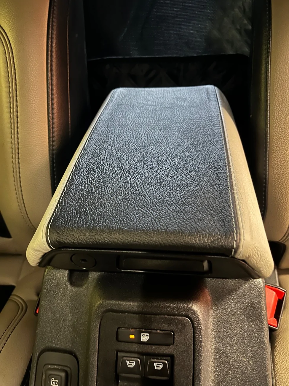 Ford Bronco Bronco Arm Rest Cover? IMG_1801