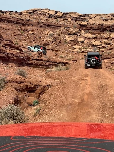 Ford Bronco The Official Bronco6G Photo Challenge Game 📸 🤳 White Rim hill clim