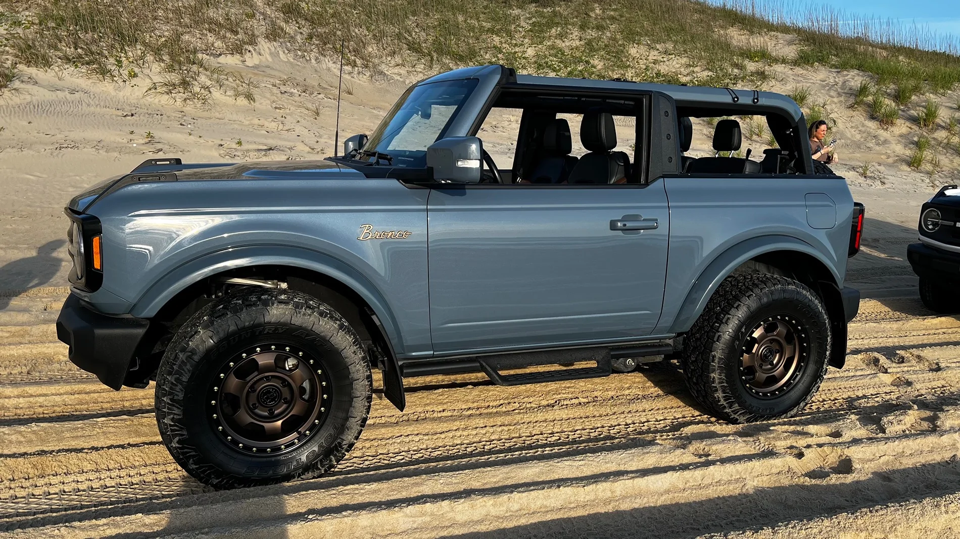 Ford Bronco Show us your installed wheel / tire upgrades here! (Pics) IMG_3405