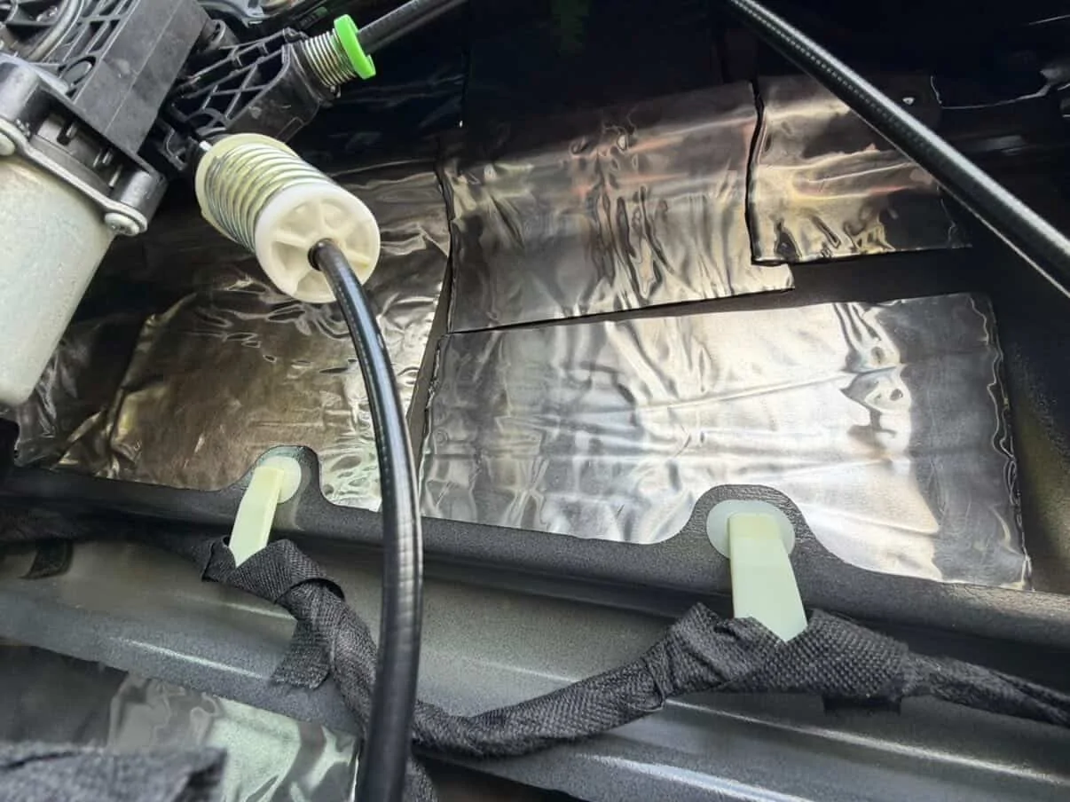 Ford Bronco Who has sound deadened a MOD top? C9E19FD7-5D5B-4494-8A45-708494916B81
