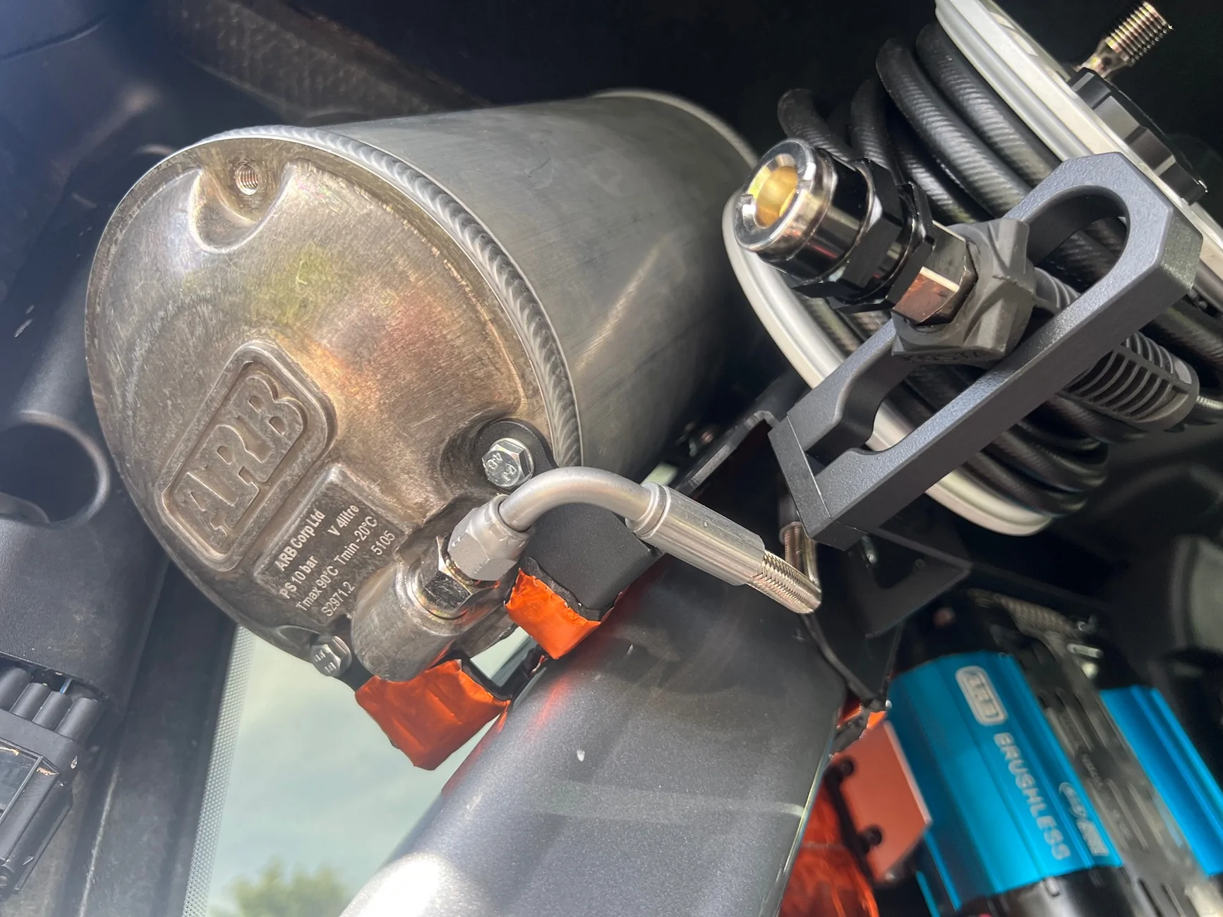 Ford Bronco ARB Brushless Compressor + Air Tank -- trunk mount install IMG_6319