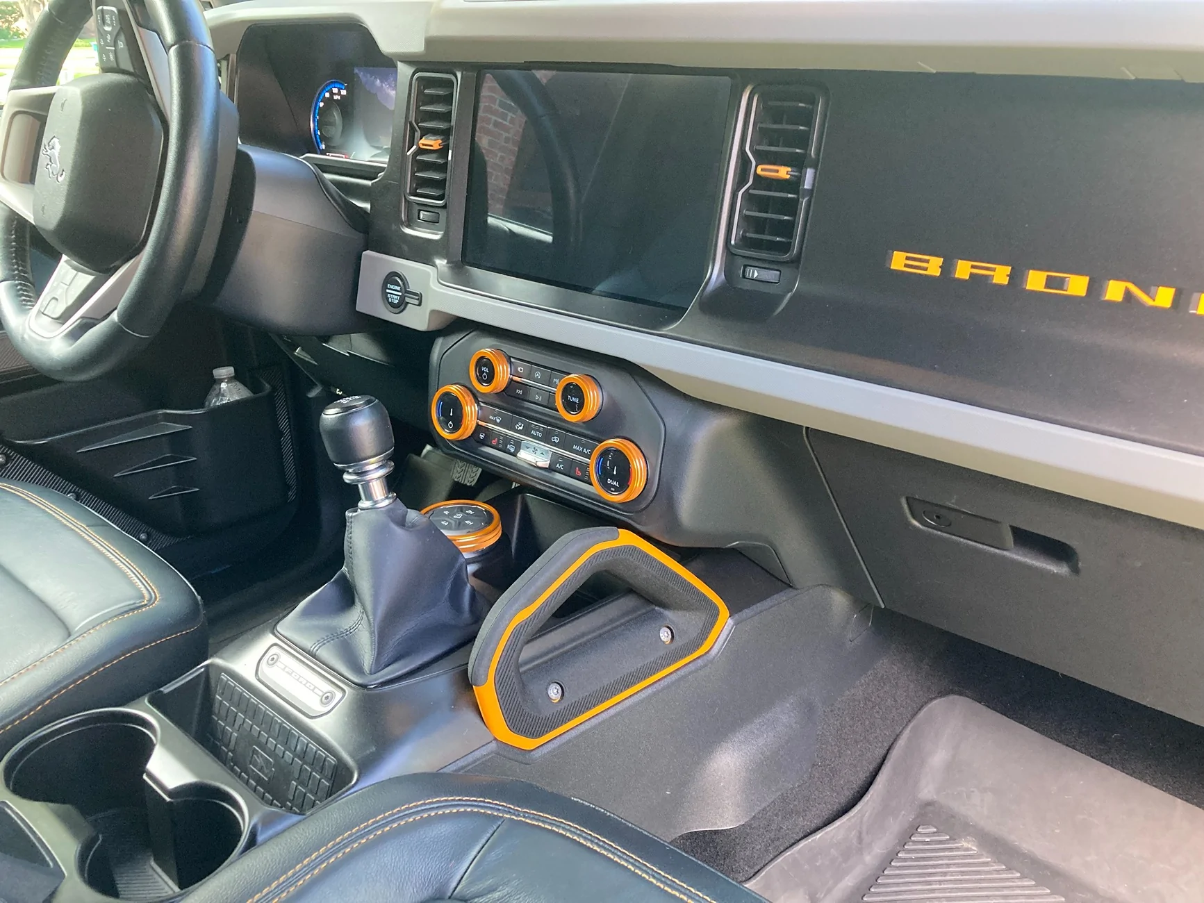 Ford Bronco 2022 2-Door Badlands Manual Sasquatch 16.5k miles $45,000 OBO 22 Bronco 5