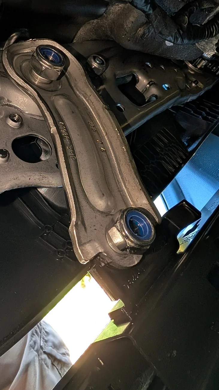 Ford Bronco Ford Recall 26S30 -- Loose Front Seat Bolts in 2024-2026 Bronco PXL_20260531_161305056