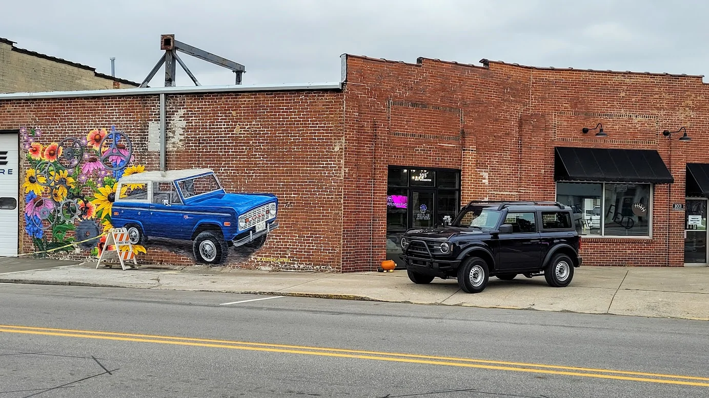 Ford Bronco ANTIMATTER BLUE Bronco Club 1780261381370-9h
