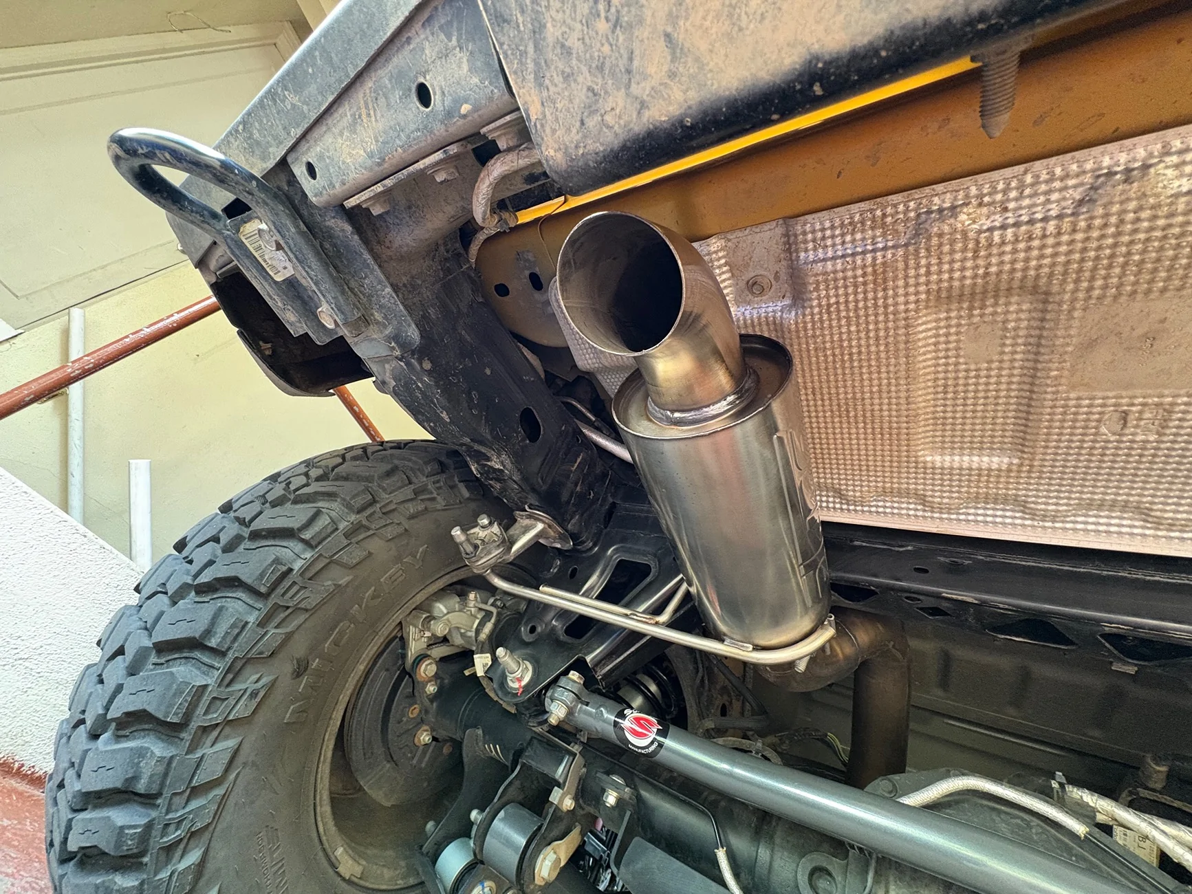 Ford Bronco Borla Muffler Addon to Stype Catback IMG_4342