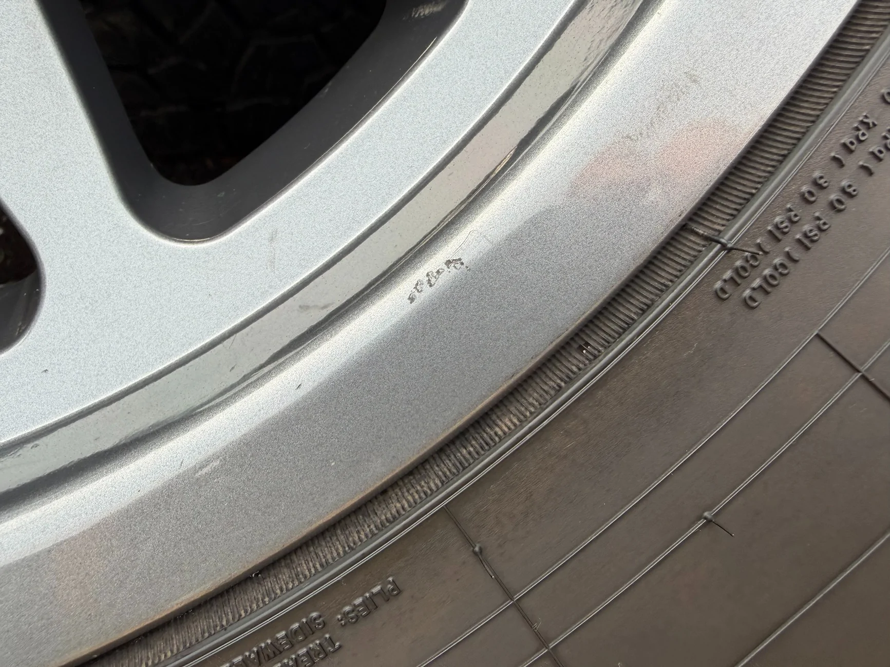 Ford Bronco FS - 5X 17" Method 703 Bead Grip Wheels (0 Offset) & 275/70R17 Toyo Open Country AT3 85% life - $2200 OBO IMG_3872