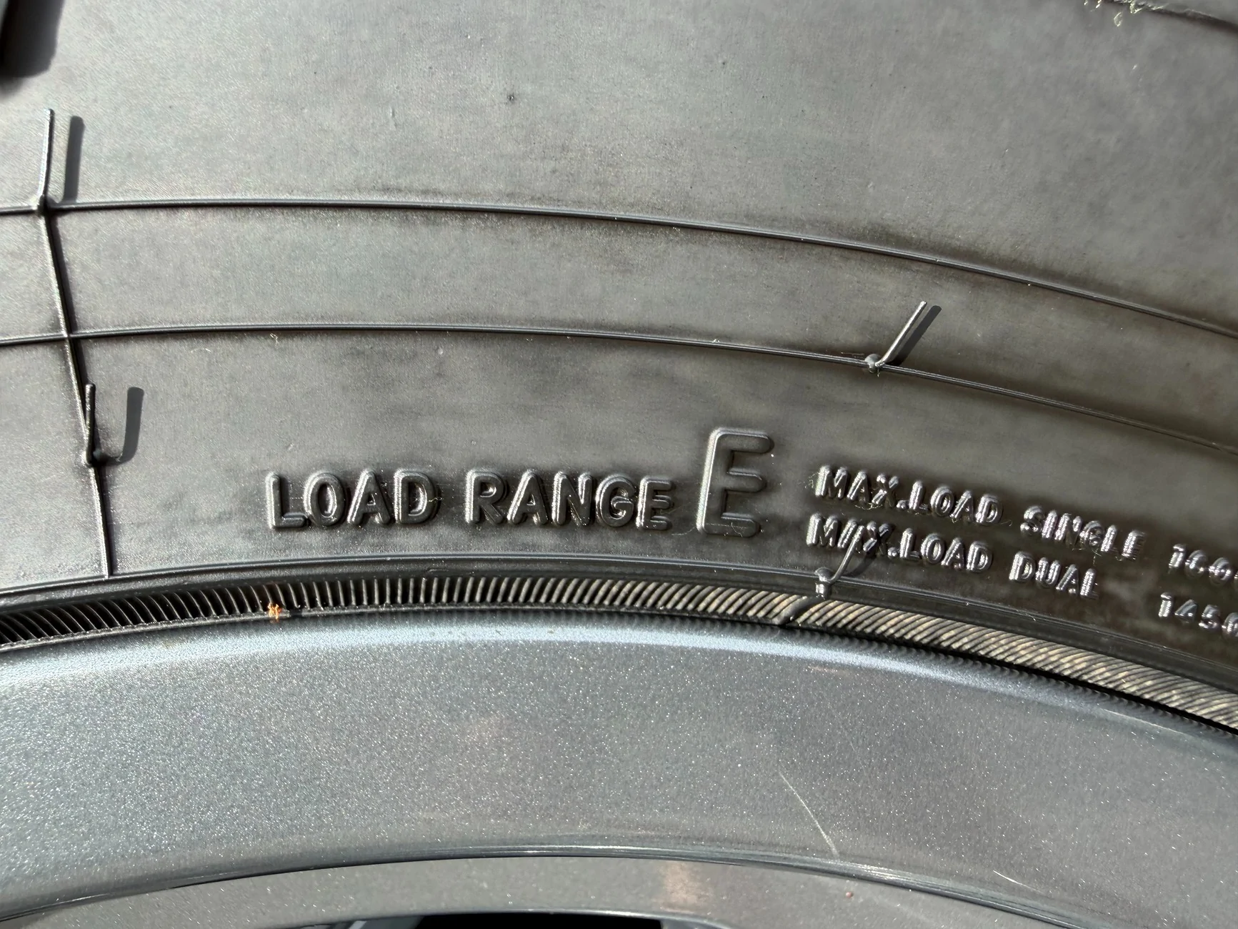 Ford Bronco FS - 5X 17" Method 703 Bead Grip Wheels (0 Offset) & 275/70R17 Toyo Open Country AT3 85% life - $2200 OBO IMG_3888