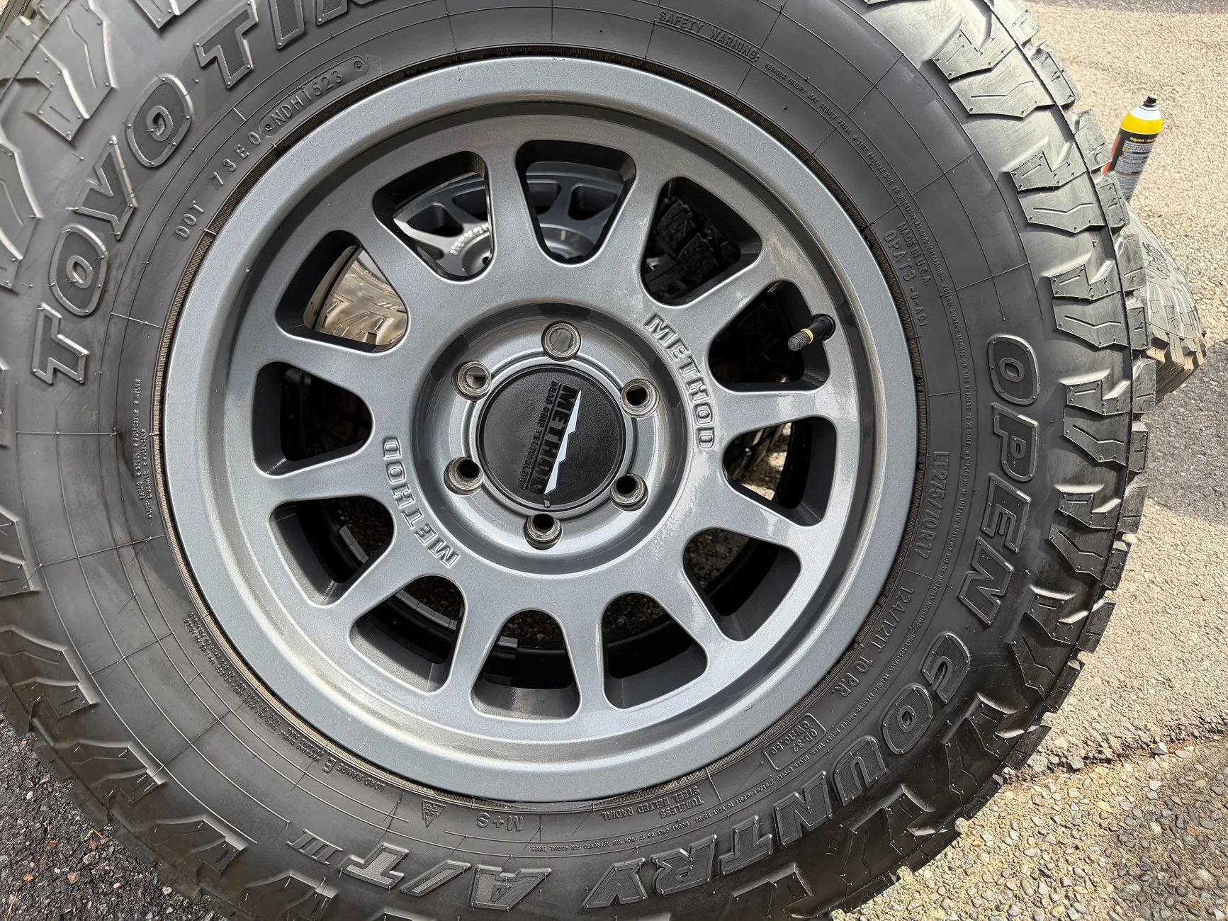 Ford Bronco FS - 5X 17" Method 703 Bead Grip Wheels (0 Offset) & 275/70R17 Toyo Open Country AT3 85% life - $2200 OBO IMG_3869