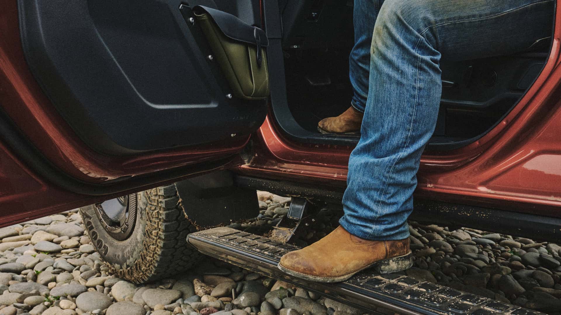 Ford Bronco New Filson Edition Bronco Coming Early 2027 2027-ford-bronco-filson-first-edition