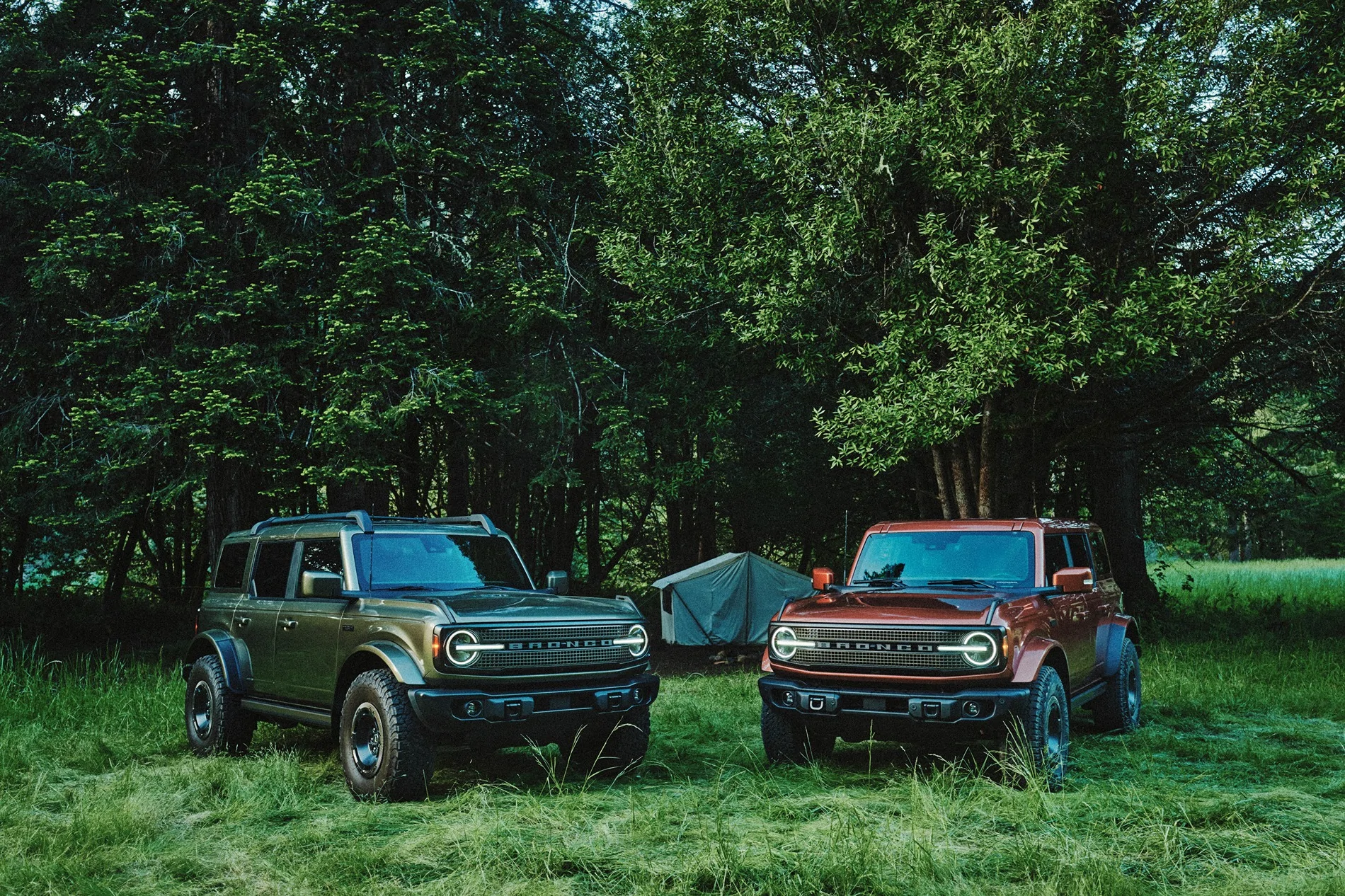 Ford Bronco 2027 Bronco Filson: Specs, Price, Features, Everything You Need to Know New_2027_Bronco_Filson_Family_01_69
