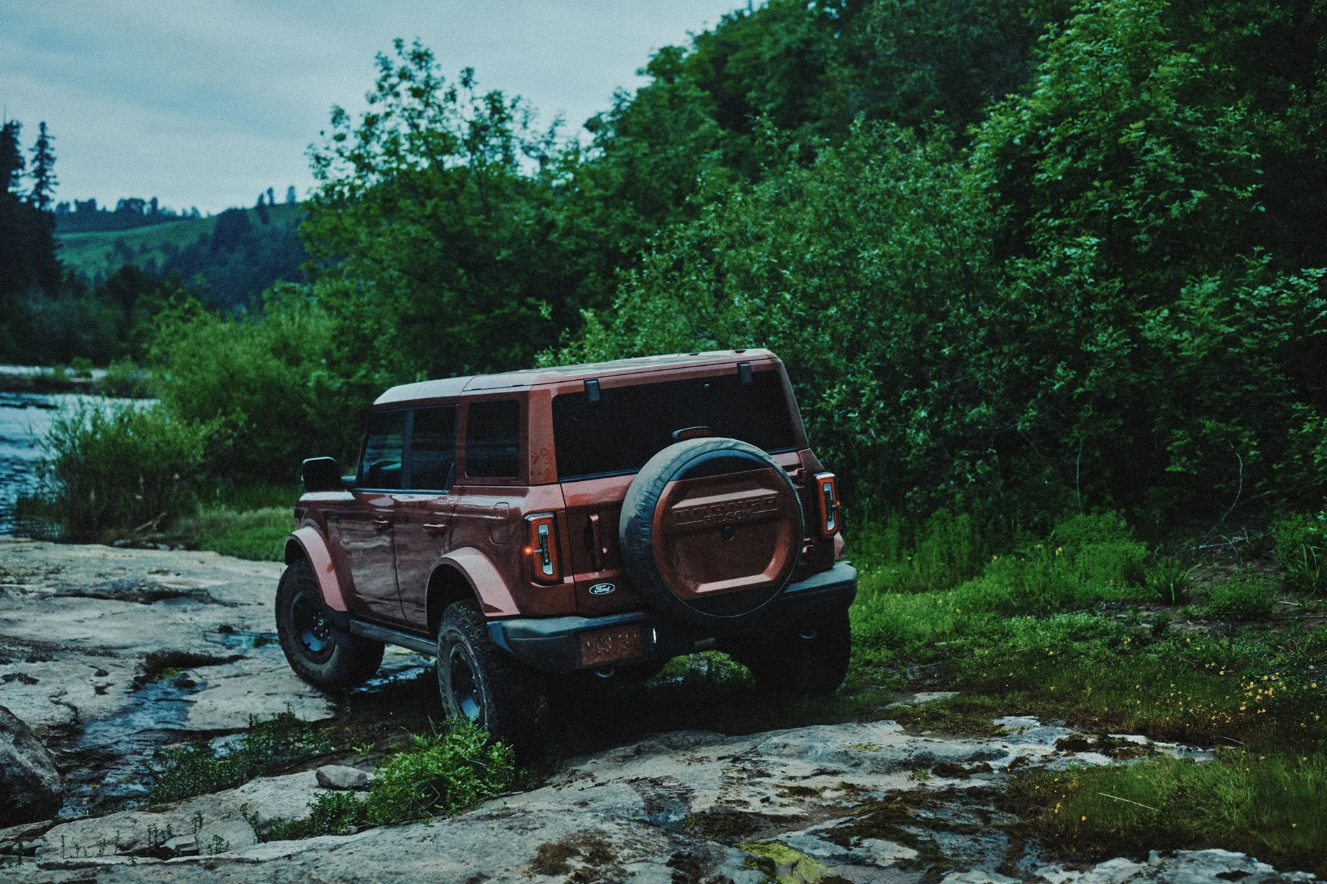 Ford Bronco 2027 Bronco Filson: Specs, Price, Features, Everything You Need to Know New_2027_Bronco_Filson _First_Edition_4_63