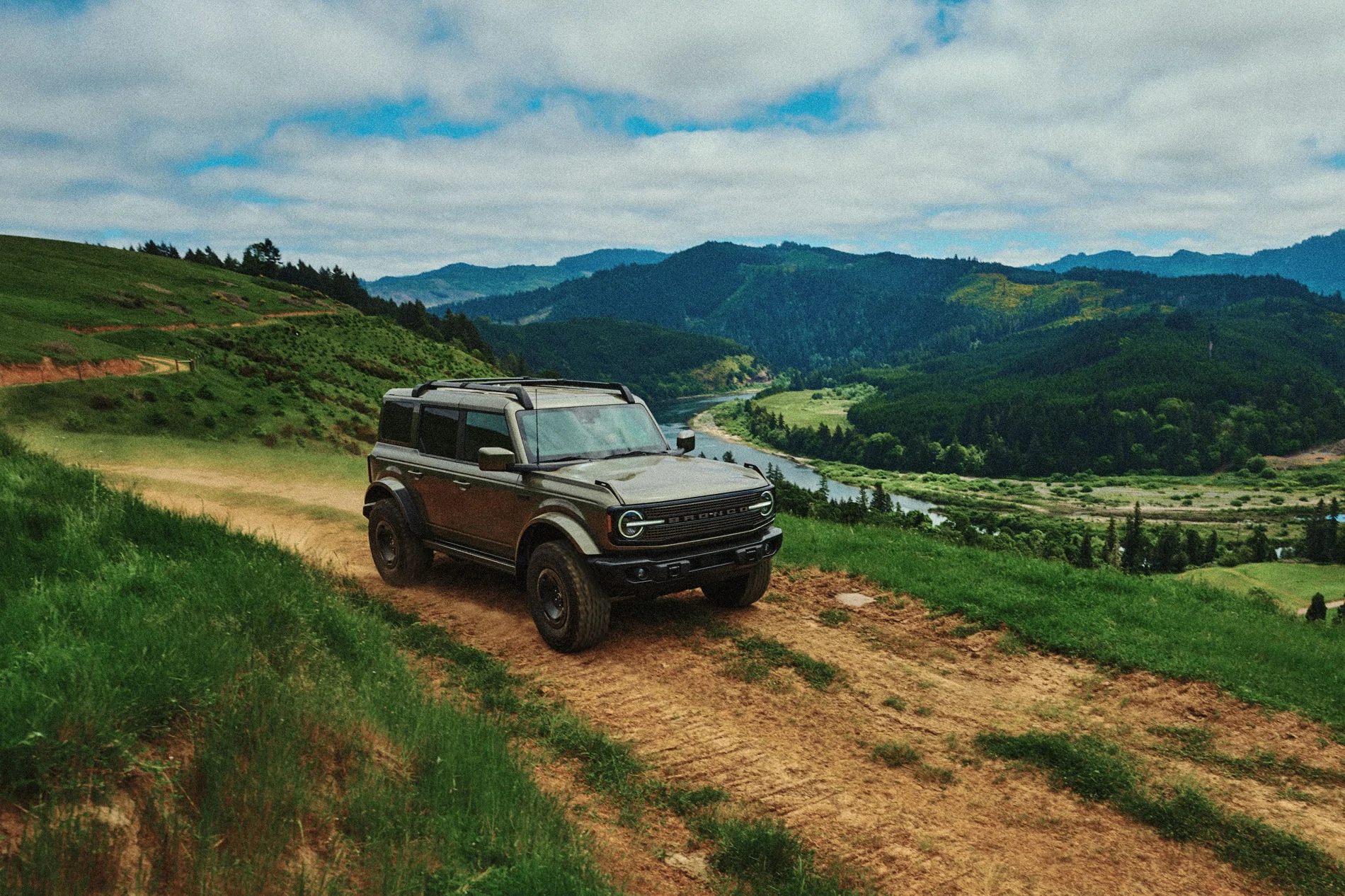 Ford Bronco 2027 Bronco Filson: Specs, Price, Features, Everything You Need to Know New_2027_Bronco_Filson_4_47