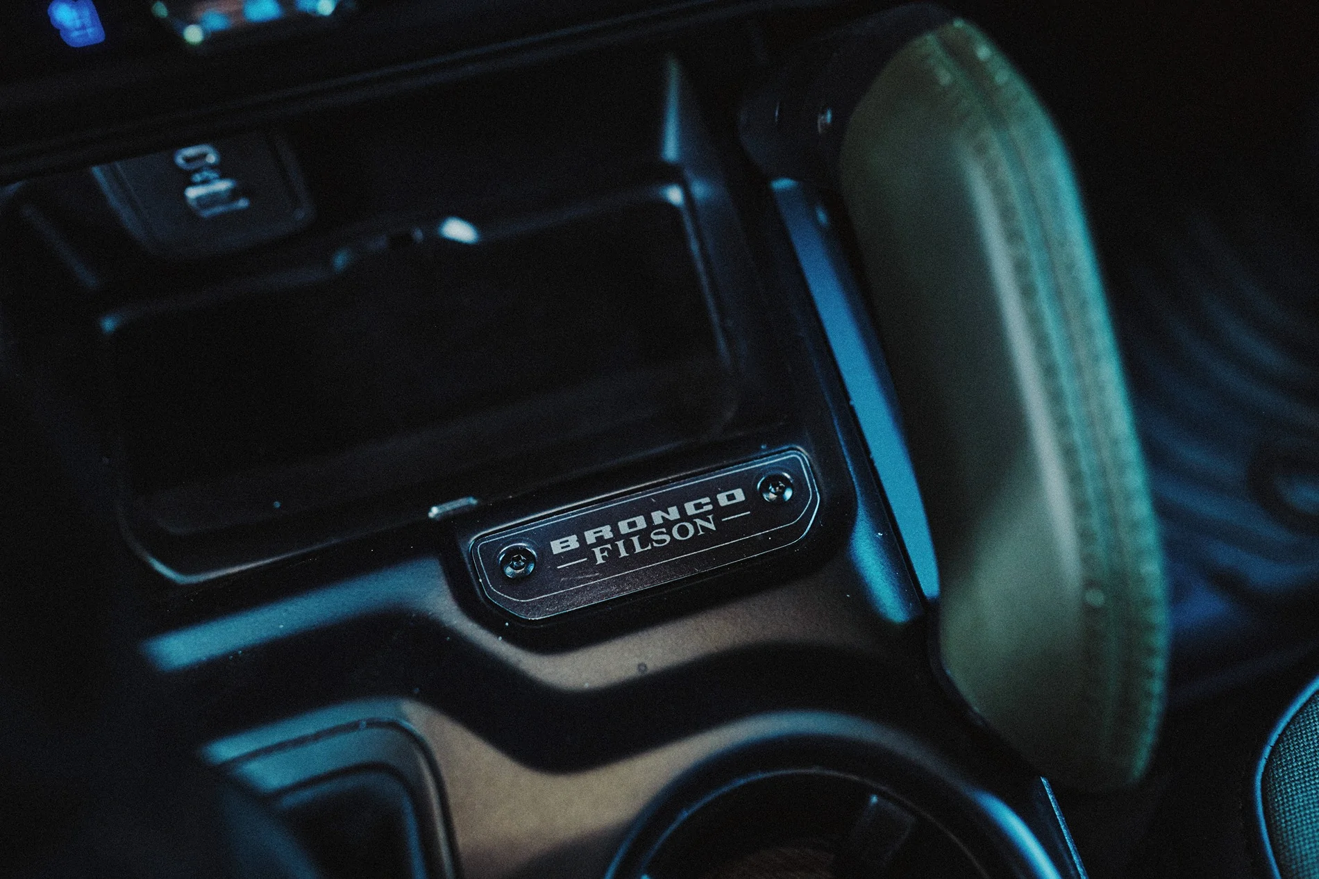 Ford Bronco 2027 Bronco Filson: Specs, Price, Features, Everything You Need to Know New_2027_Bronco_Filson_11_41