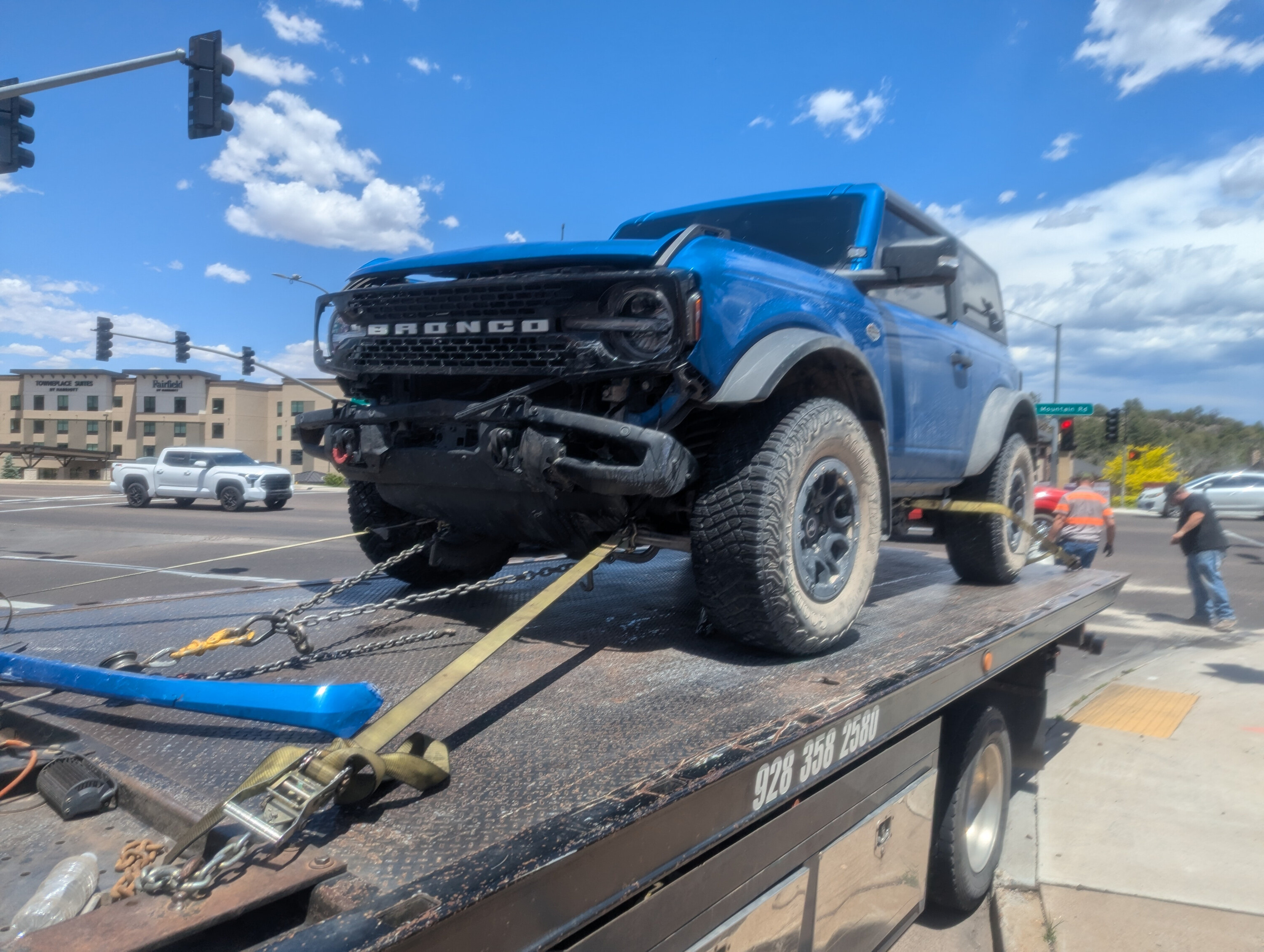 Ford Bronco Bronco Possibly Totaled ru6aCxy