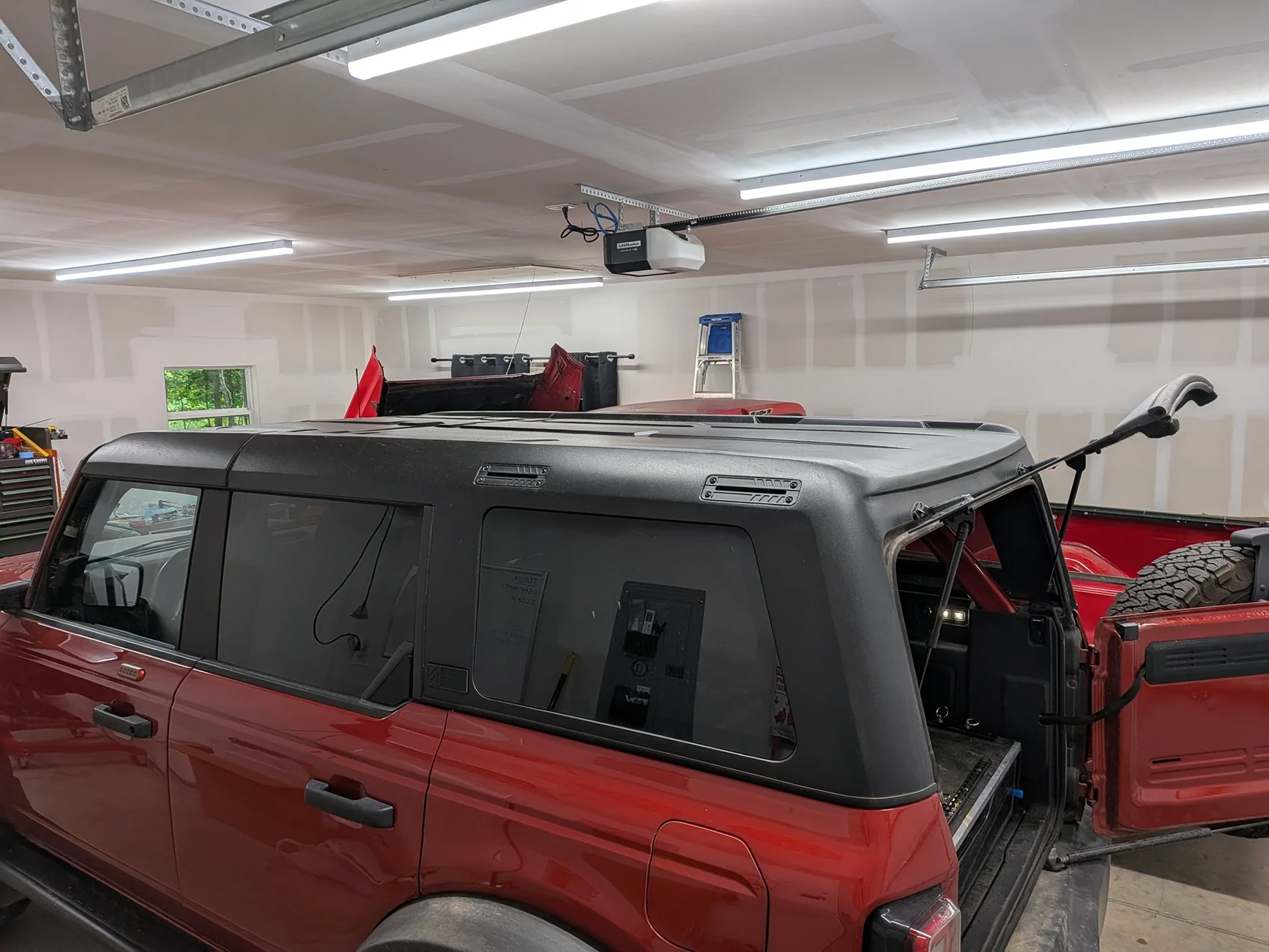 Ford Bronco Turn Offroad 4 door Hardtop 986