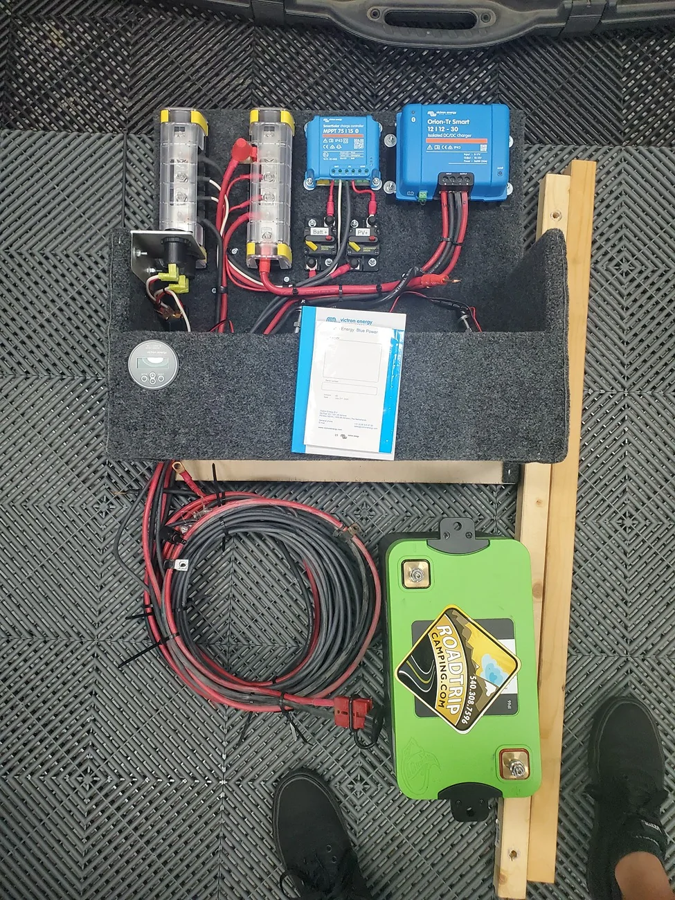Ford Bronco Purchased new Bronco, found possible solar wiring!!! Need help 20260606_115015