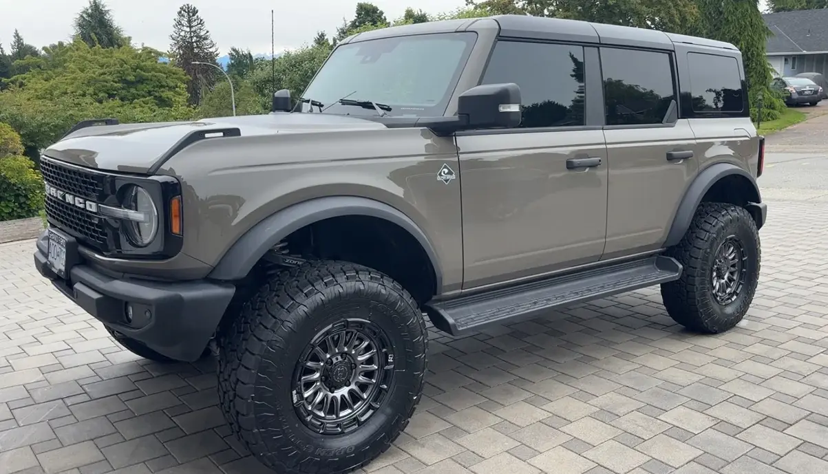 Ford Bronco 2025 Marsh Grey Outer Banks Build | Eibach 2.75” | 35” Toyo AT3s | Black Rhino Rivals 798518-71dcebb7eaade49e674c1d75dca9237c