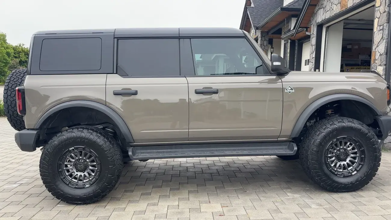 Ford Bronco 2025 Marsh Grey Outer Banks Build | Eibach 2.75” | 35” Toyo AT3s | Black Rhino Rivals 798519-84725d638e28ae0af02a5182a613d315