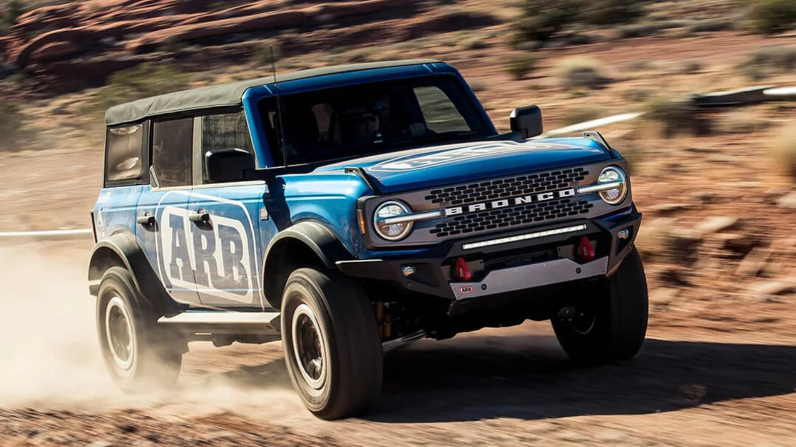 Ford Bronco ARB Summit Winch Bumper vs Zenith Non-Winch Front Bumper: Which Is Right for Your Bronco Build? Untitled design (3)