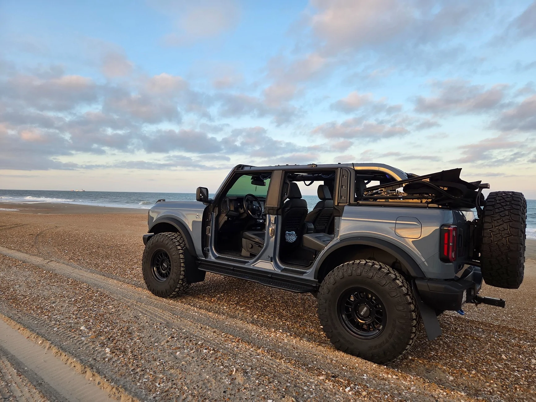 Ford Bronco Show me your broncos on 37’s… 20260518_193858