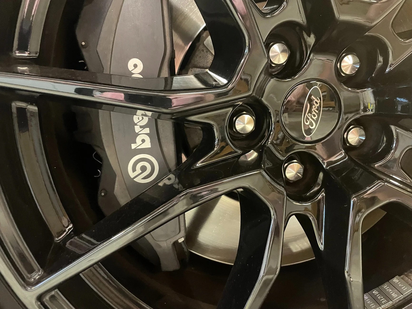 Ford Bronco Painted My Calipers to Make Stock Wheels Look Better IMG_6631