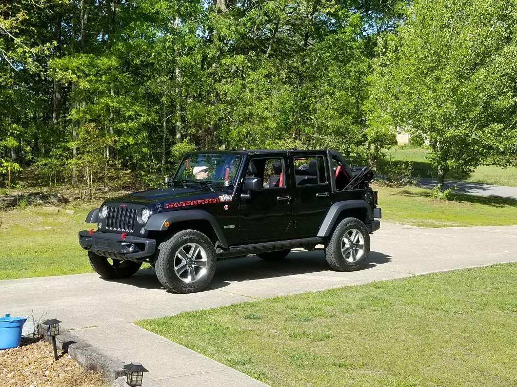 Ford Bronco 18 year Wrangler guy, I made the jump! 4e7507717b07db3a58a392c4073e63c7