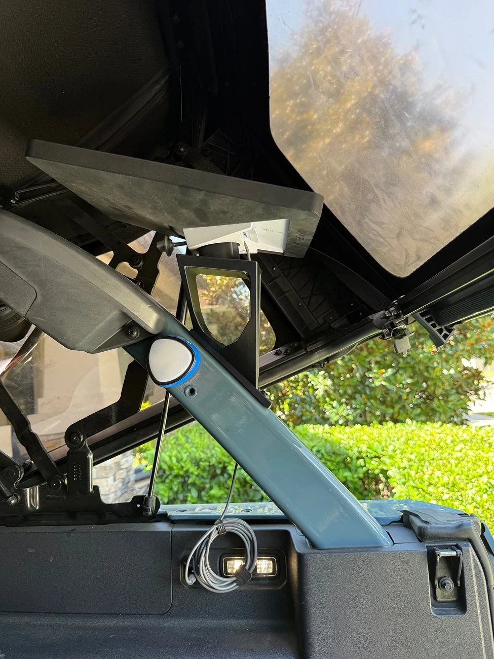 Ford Bronco Mohave Custom Designs rollbar StarLink Mount IMG_8323