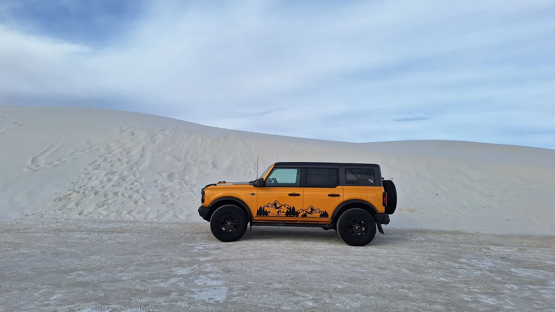 Ford Bronco Moardoor Monday: Let's See Them Four Doors 1000002696
