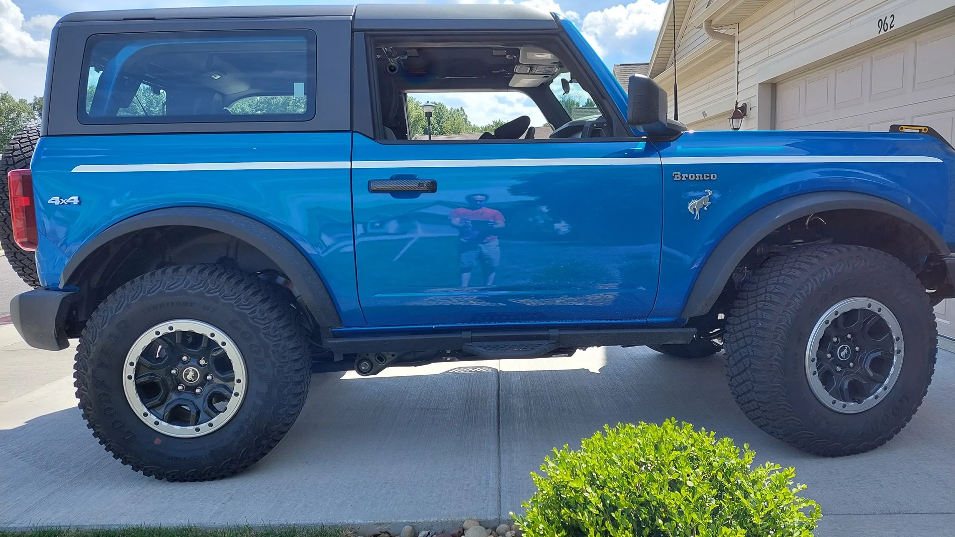 Ford Bronco Giveaway! Show Us Your Rig & Win a FREE Set of Michelin Floor Mats! 20220902_143642