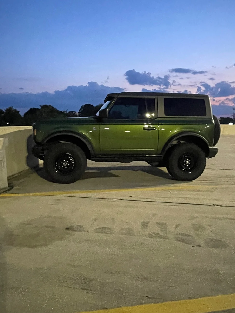 Ford Bronco Base bronco 2dr tire upgrade suggestions IMG_1363