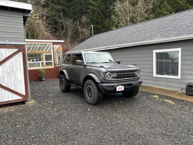 Ford Bronco 2021 Base SAS 2.7 $35k 17k mi Front 1