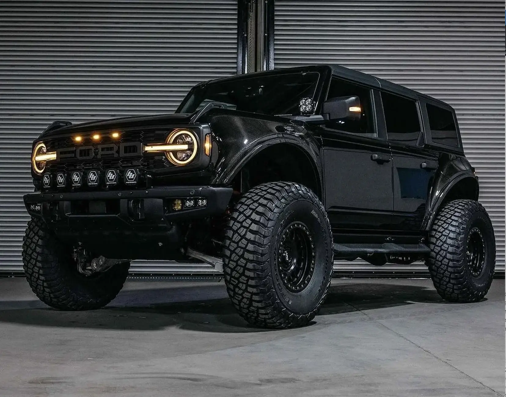 Ford Bronco Why no bolt on aftermarket fender options? Screenshot 2026-04-18 at 11.05.55 AM