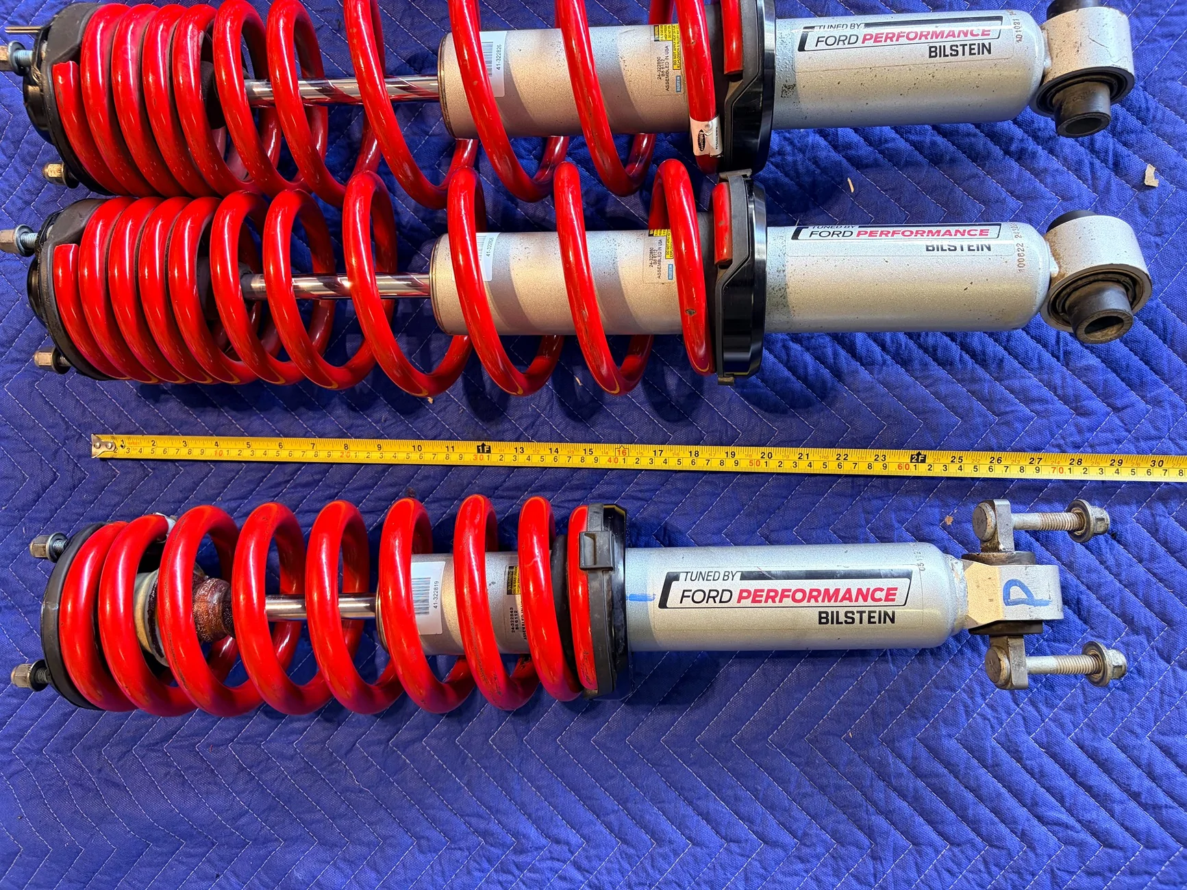 Ford Bronco Ford Performance Bilstein Coilover/Shock Set with Dobinsons Red Springs — Bronco 2021+.. $750 IMG_0153