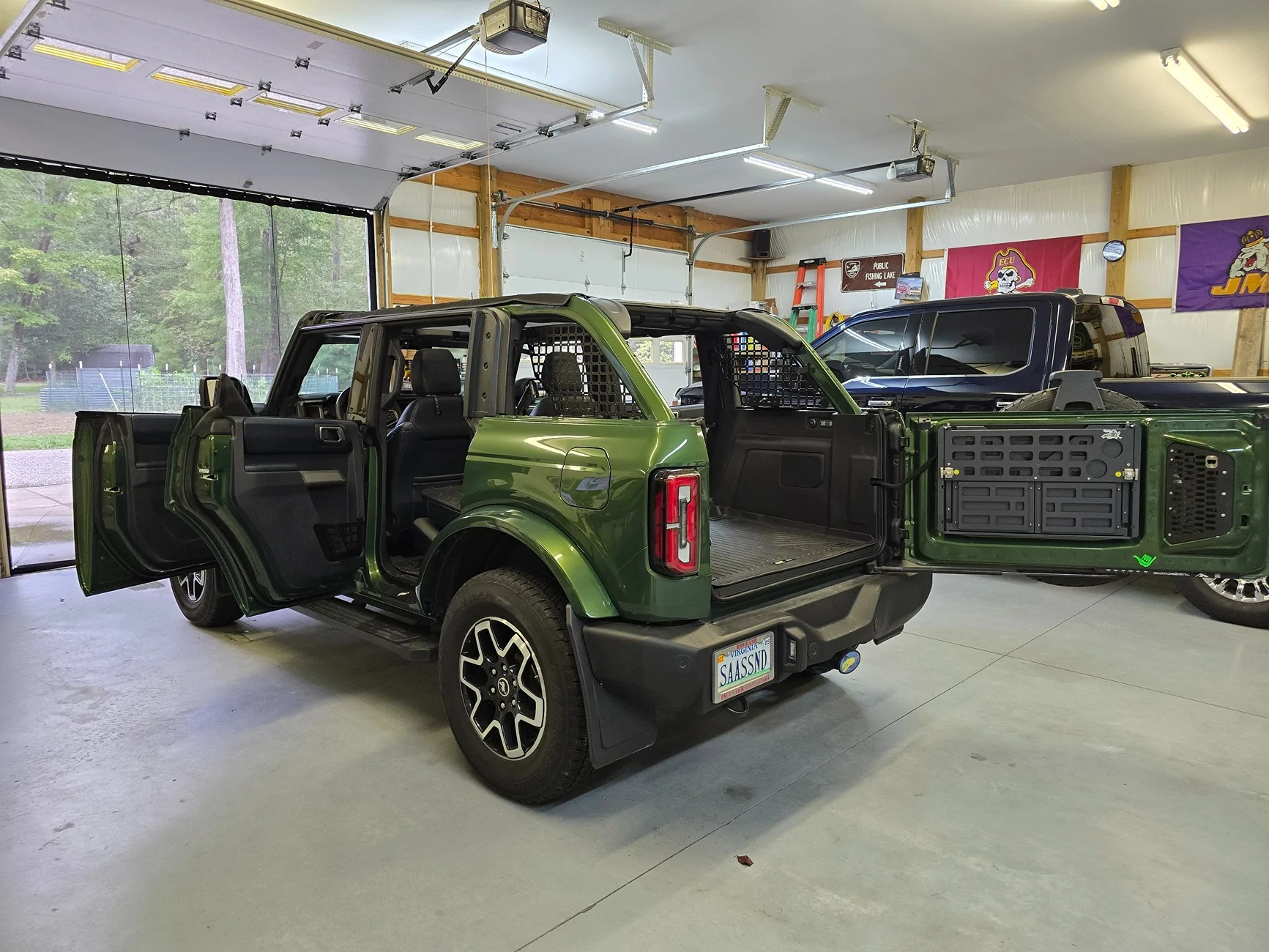 Ford Bronco Sunshade that is not a PITA to keep under hard top 20240922_155823