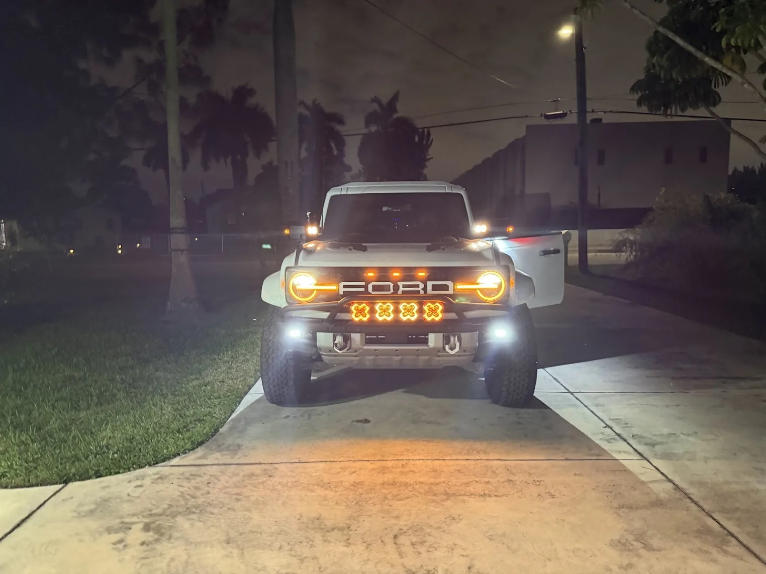 Ford Bronco Night Photos! Share Yours 📸 1781474013025-0m