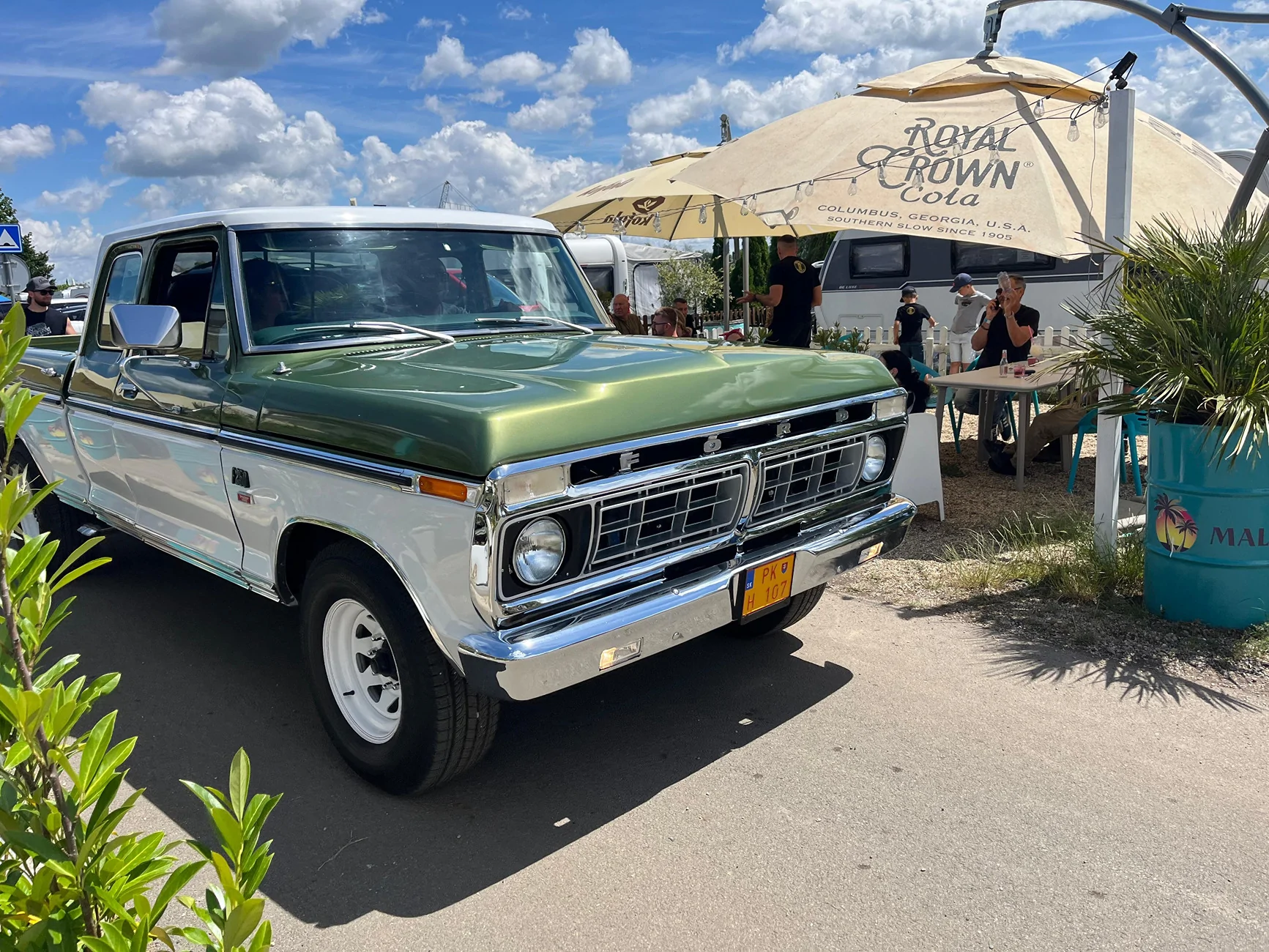 Ford Bronco a meetup of American‑car fans in the heart of Europe - Lacky Cruisers Weekend in the Czech Republic LCV Czech republic 2026 V