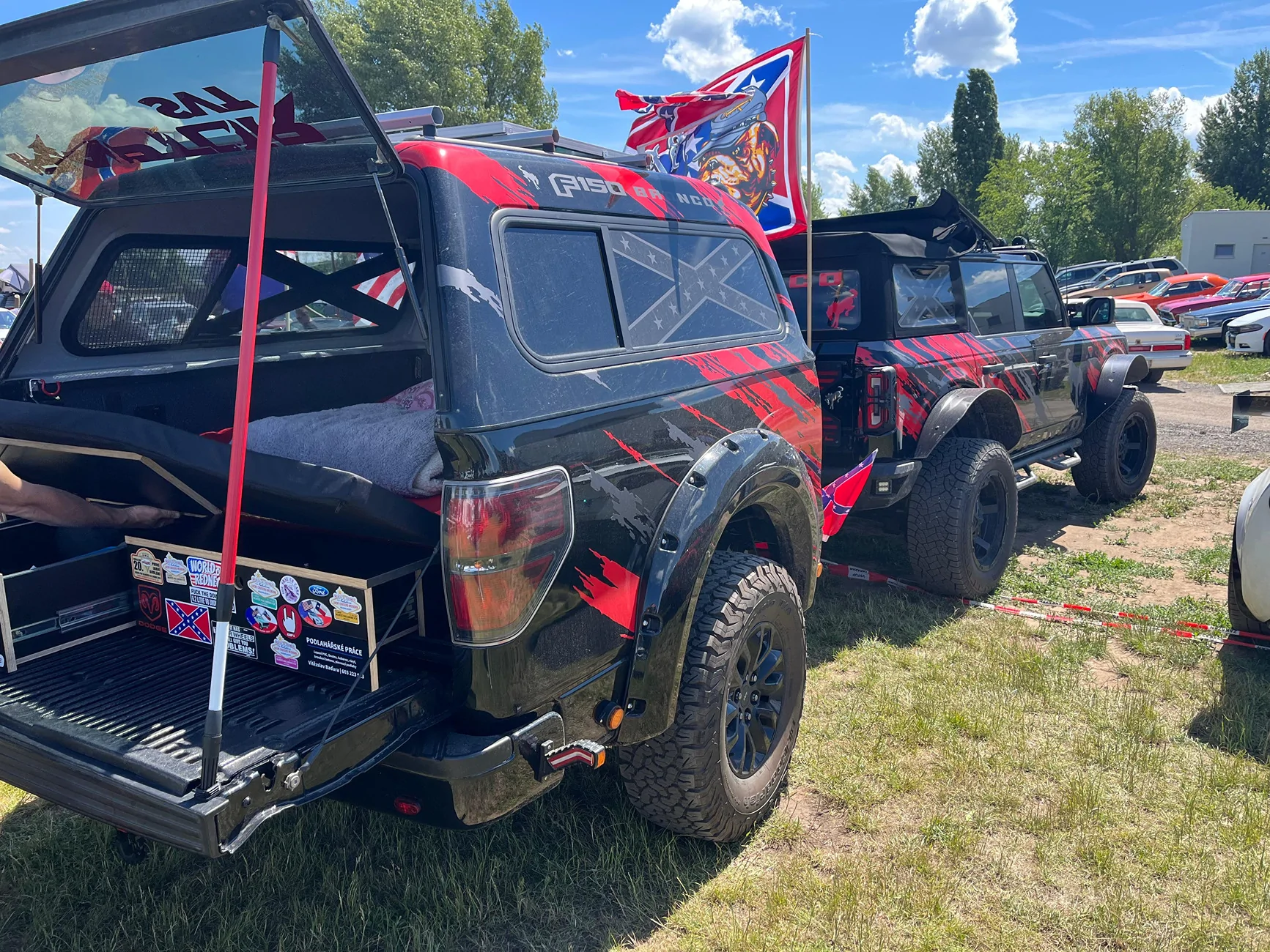 Ford Bronco a meetup of American‑car fans in the heart of Europe - Lacky Cruisers Weekend in the Czech Republic Ford Bronco Badlands MY2024 with a Ford F‑150 Raptor trailer I