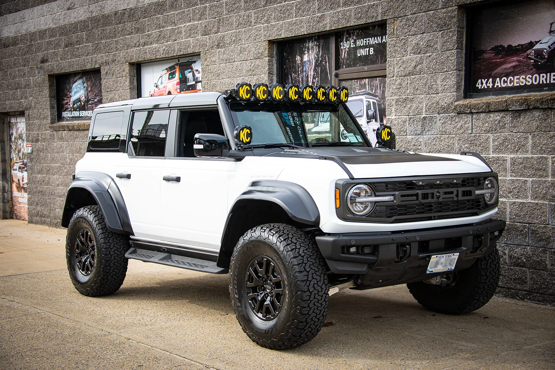Ford Bronco Has anyone used KC Gravity Titans for ditch lights? Raptor1
