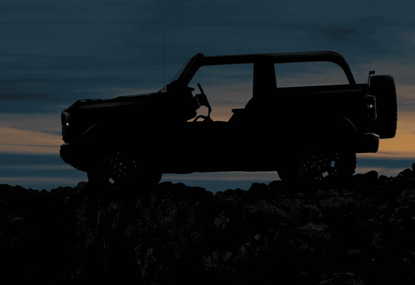 Ford Bronco Ford Bronco Short Film Announces “Built Wild” Outdoor Brand and “Off-Roadeo” Offroad Driving Schools 2-Door-2021-Bronco-Silhouett