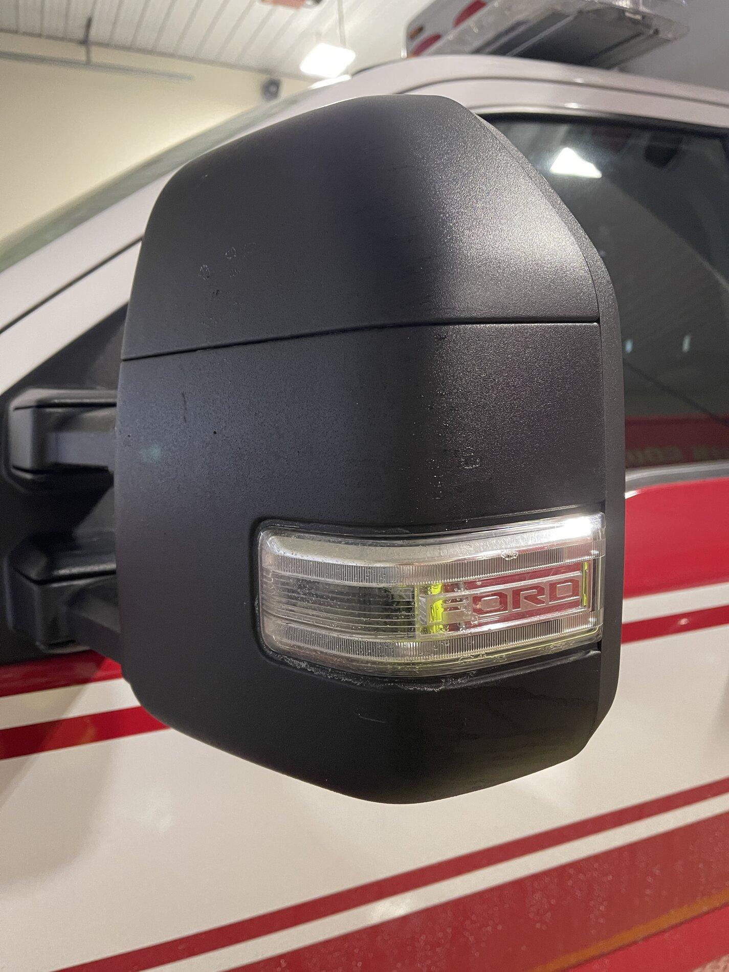 Ford Bronco LED Spotlight mentioned in the high package? IMG_1621.JPG