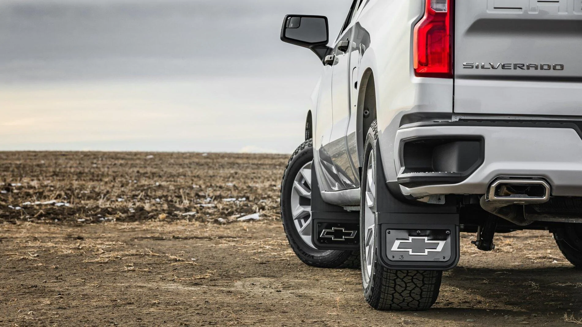 Ford Bronco Removable mud flaps gcn28k-btw-1