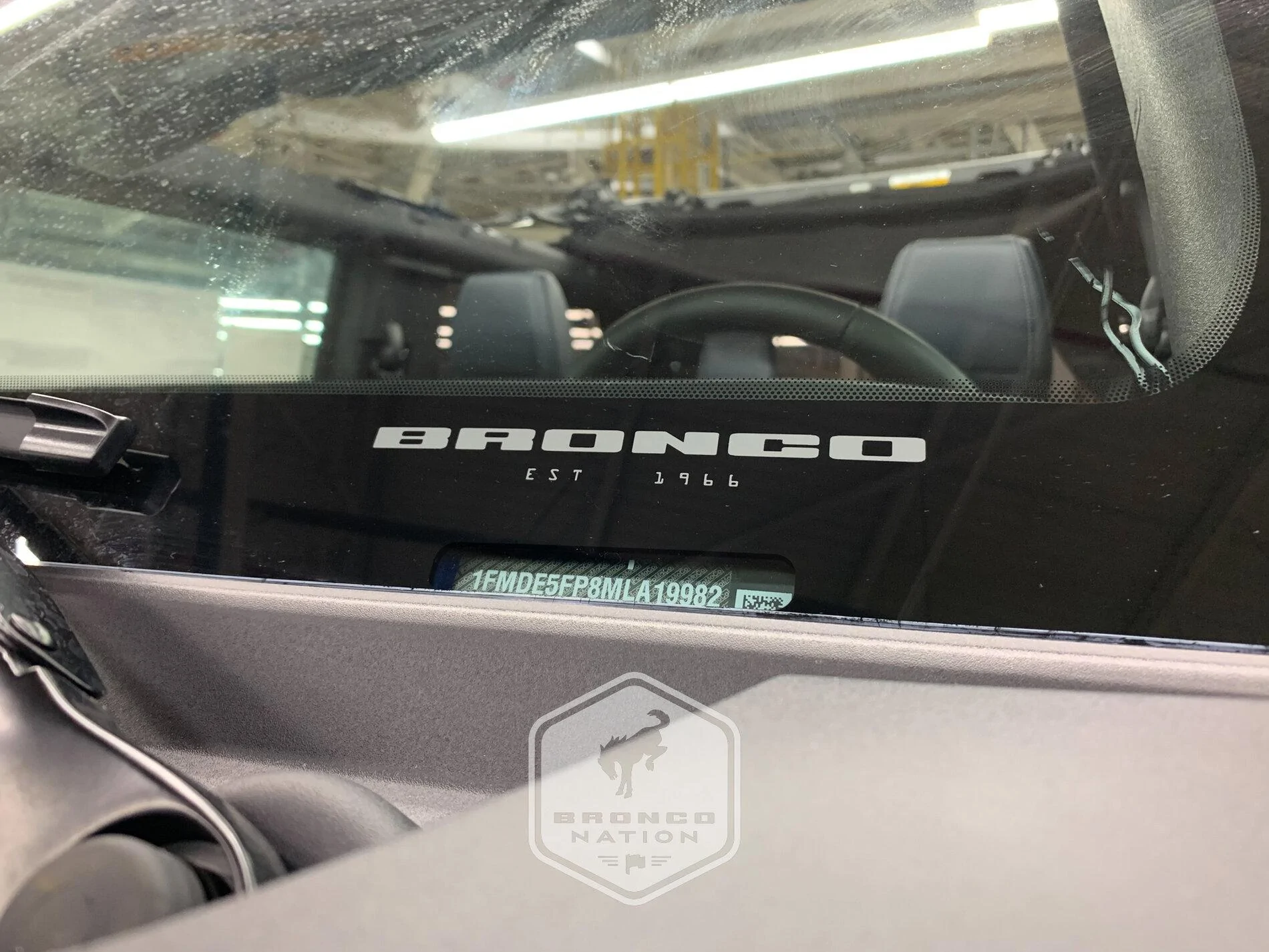 Ford Bronco 2 door fastback top DOES fold back! Lightning Blue First Edition Bronco With Graphics FE-Graphics-03