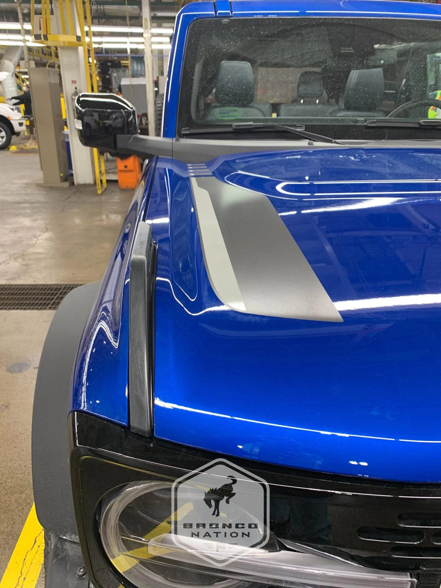 Ford Bronco 2 door fastback top DOES fold back! Lightning Blue First Edition Bronco With Graphics FE-Graphics-08